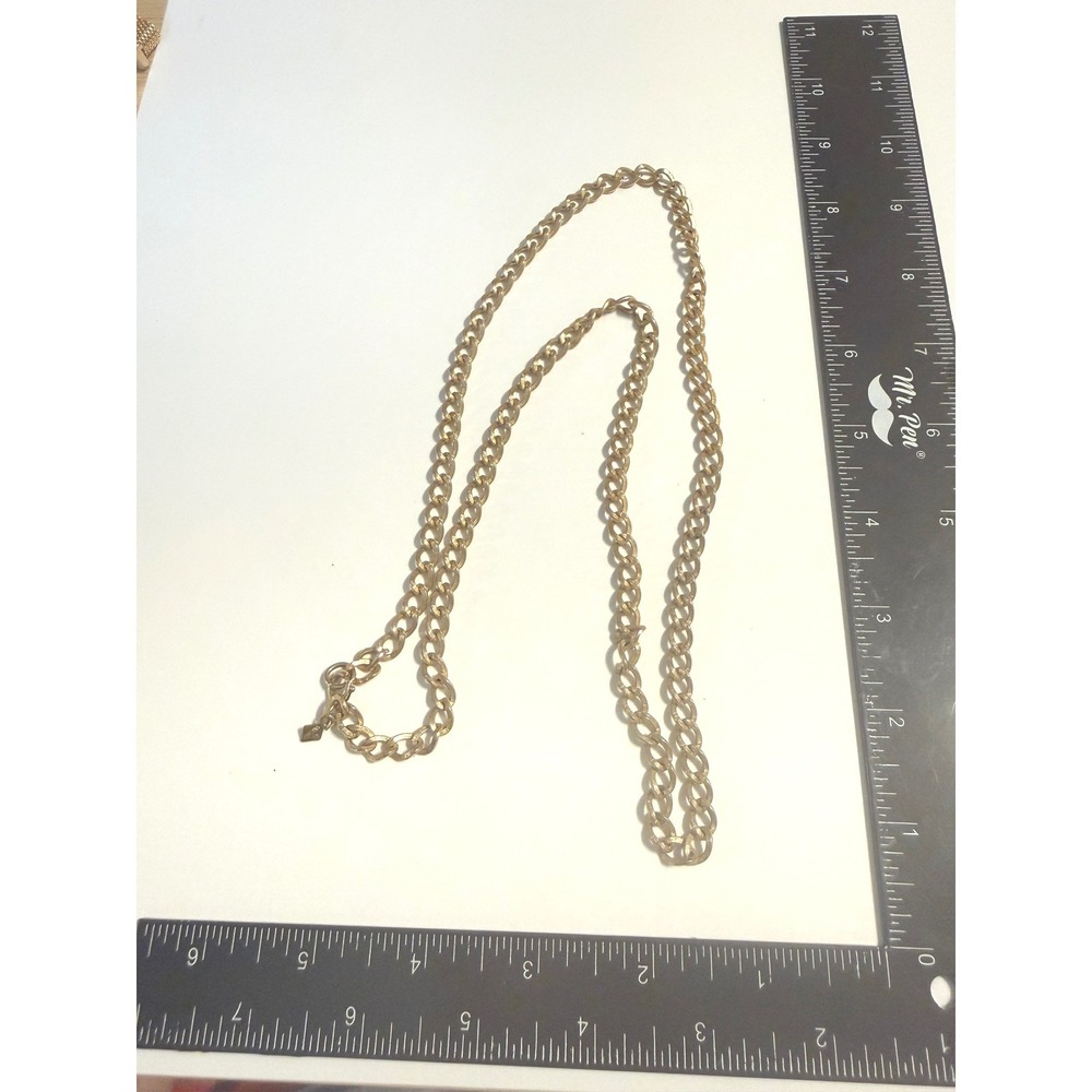 Vintage Sarah Coventry Gold Tone Textured Curb Link Chain Necklace 30 Inch